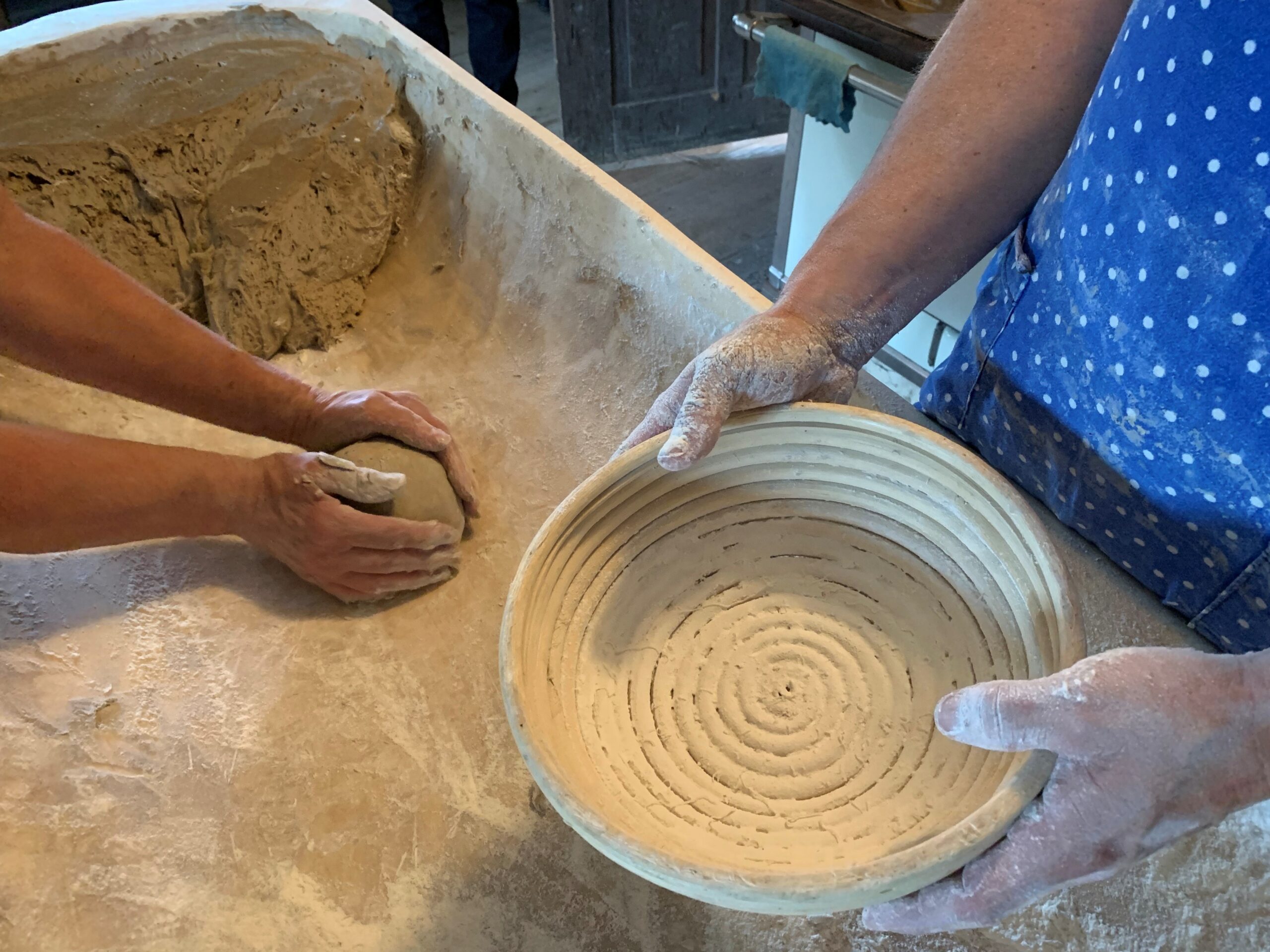 Brot backen scaled
